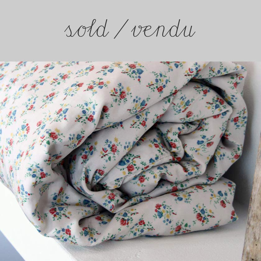 Floral quilt (SOLD)Vintage- Cachette