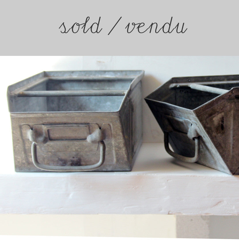 Galvanised metal storage (SOLD)Vintage- Cachette