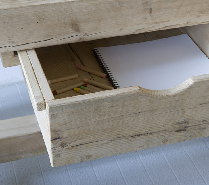 Children wooden desk 120cmKatrin Arens- Cachette