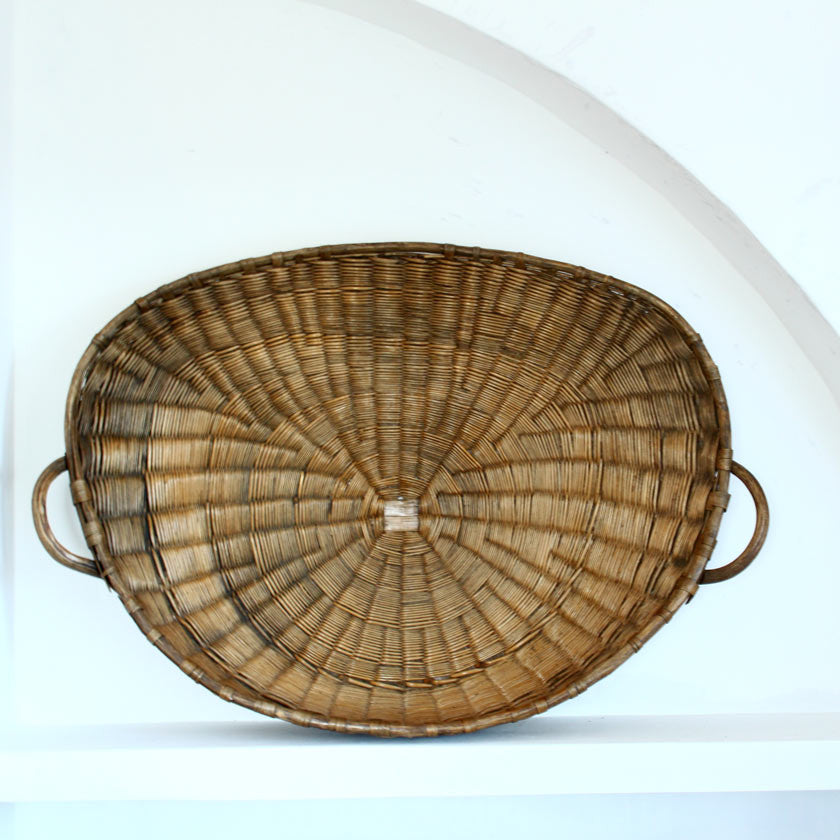 rare wheat basket over 1 meter wide (vintage)Vintage- Cachette