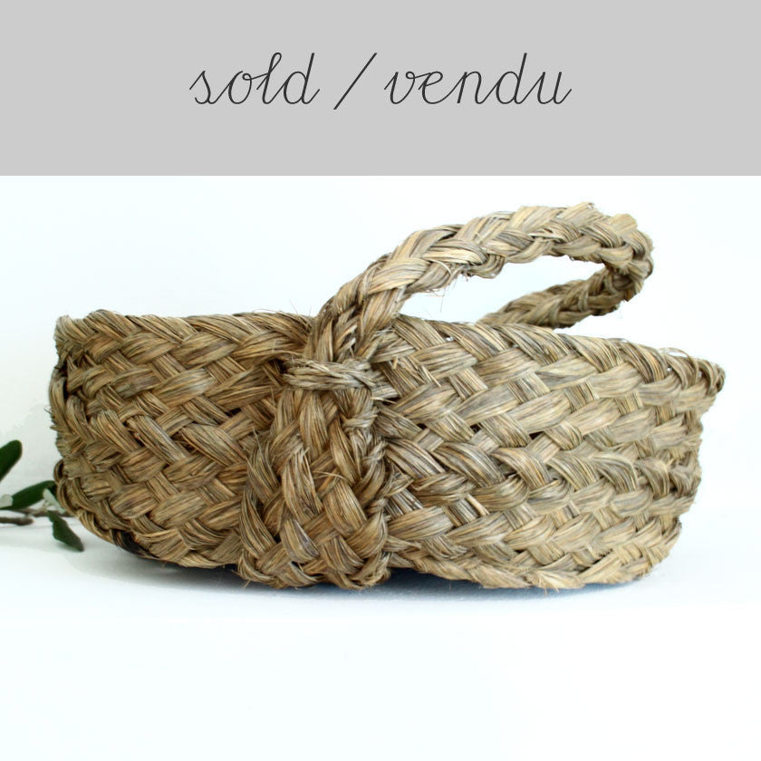 small provencal basket (SOLD)Vintage- Cachette